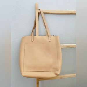NWOT Madewell Medium Transport Tote (Natural)